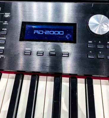 Roland - 88 Key Stage Piano w/PHA-50 Action 2